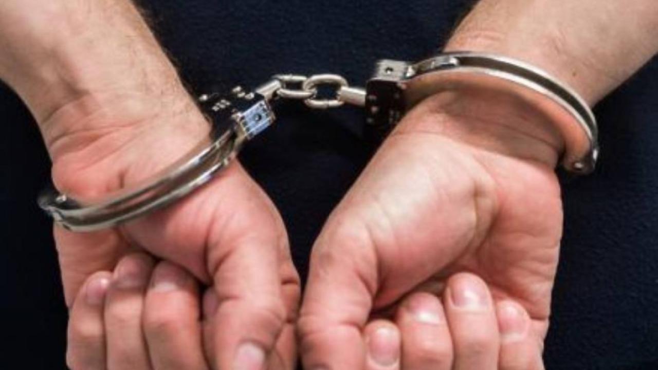 È stato uno dei migliori allenatori di sempre: finisce in galera dopo una rissa | Era ubriaco marcio