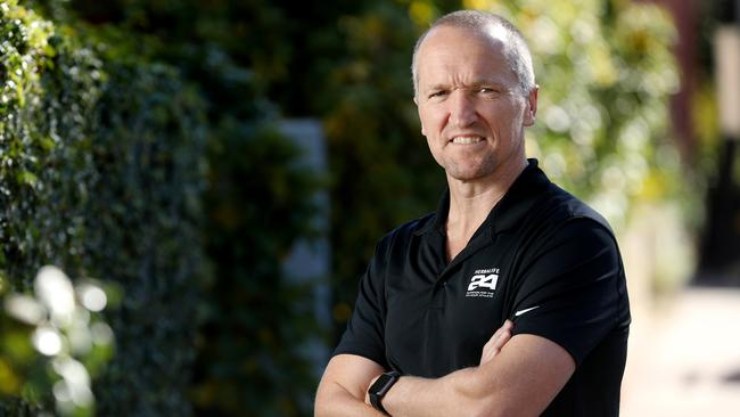 Darren Burgess aiuterà Tudor 