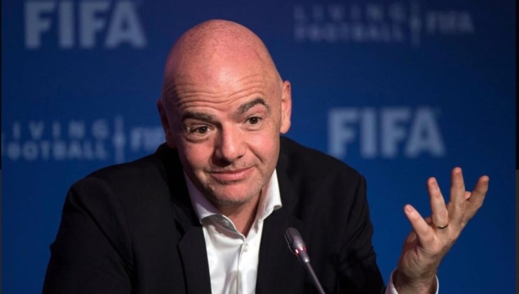Gianni Infantino in conferenza stampa