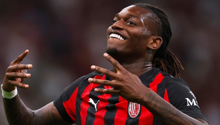 Leao torna contro il Napoli