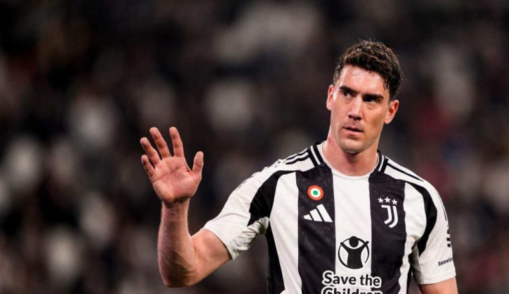 Riunione segreta nello spogliatoio dopo il Real: Vlahovic fatto fuori dai compagni | È per il bene della squadra