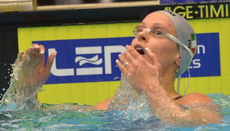 Federica Pellegrini in vasca