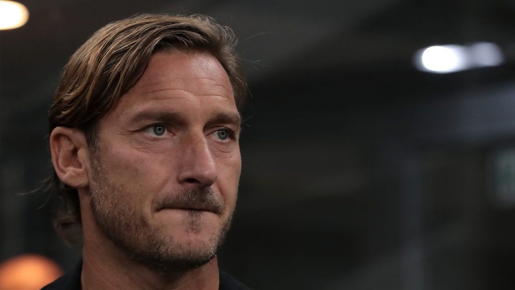 Roba da videogioco: Francesco Totti alla Juventus | Incontro in incognito e firma alla Continassa