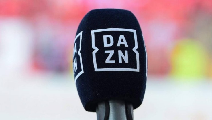 Microfono DAZN allo stadio
