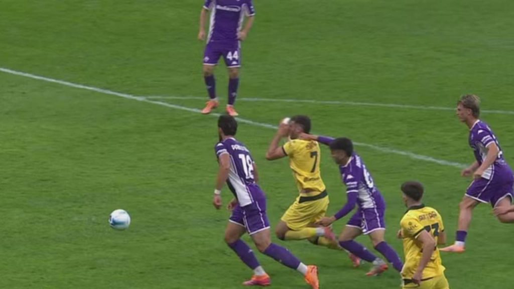 Devono darci un rigore a partita: SCANDALO MILAN | Vengono a galla intercettazioni della Procura