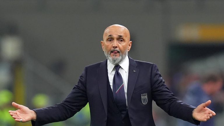 Seduta laser prenotata: Spalletti rimuove il tatuaggio del Napoli | È già nel cuore degli juventini